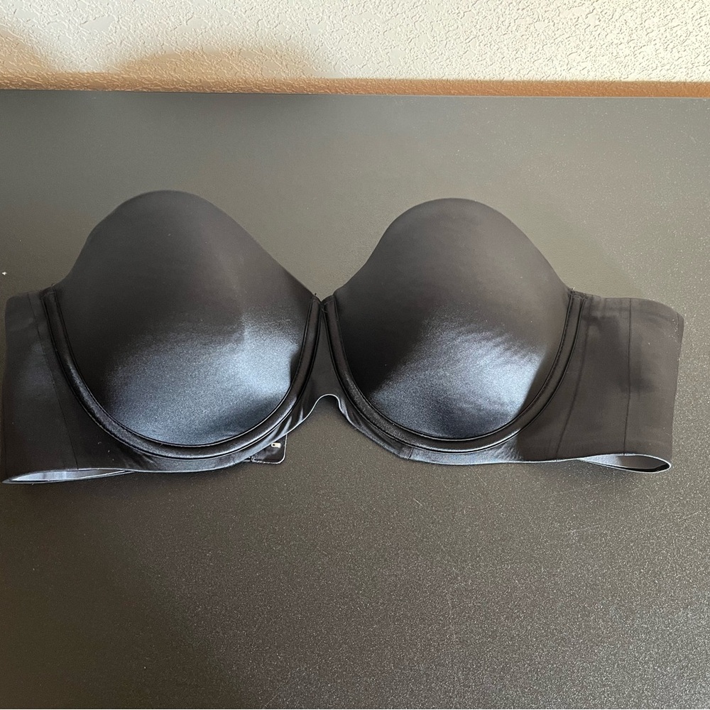 SOMA Vanishing Strapless Bra with Underwire Lining Size 36D
